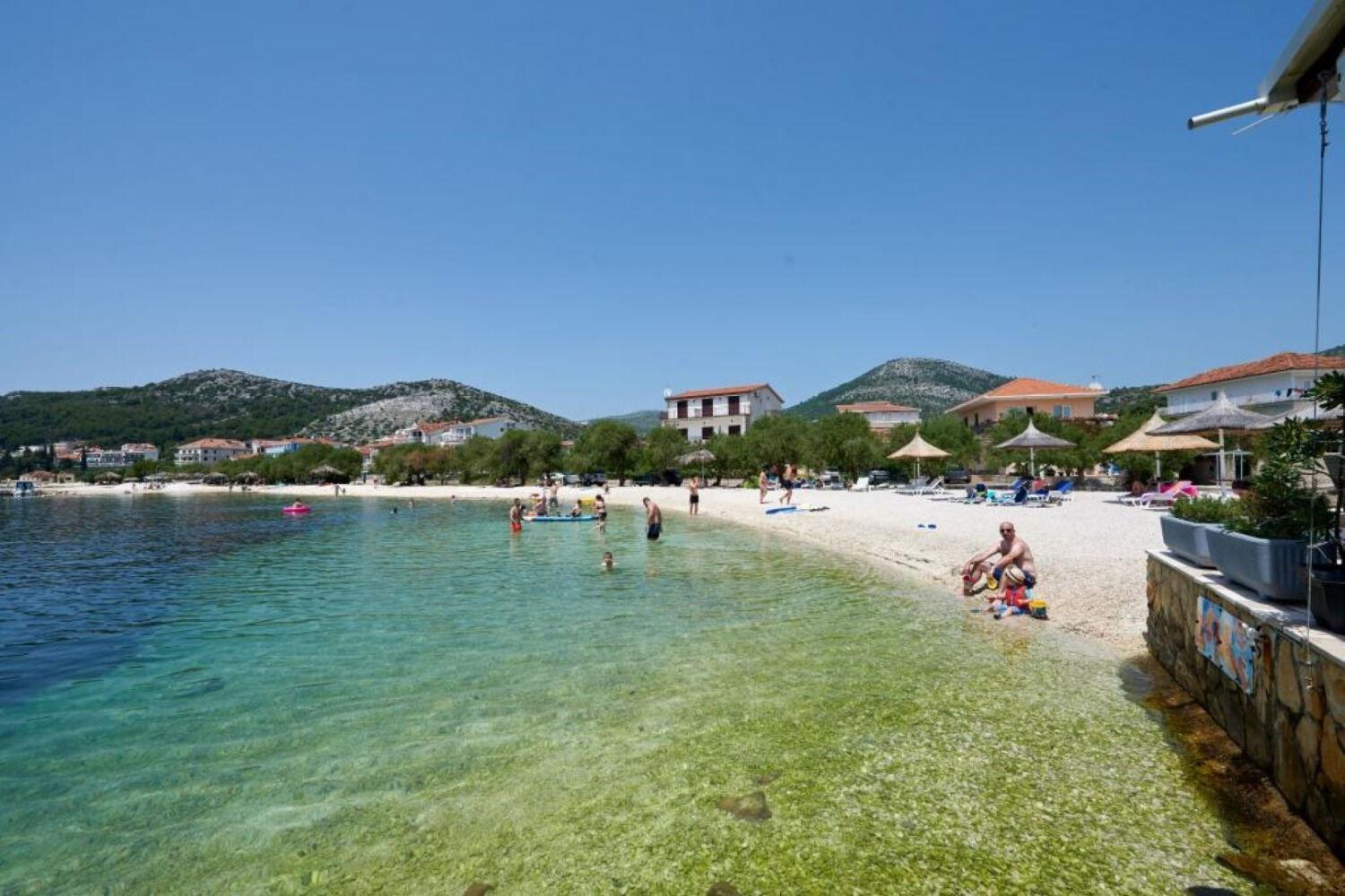 Apartments Mare - 30 M From Pebble Beach Seget Vranjica Exterior photo